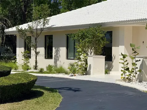 8845 SW 176th Terrace Palmetto Bay FL 33157