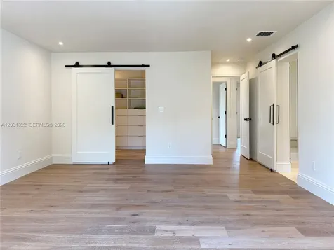 8845 SW 176th Terrace Palmetto Bay FL 33157