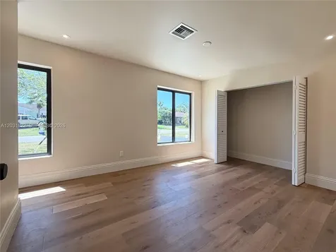 8845 SW 176th Terrace Palmetto Bay FL 33157