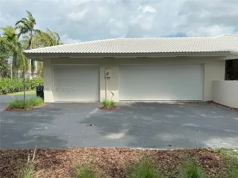 8845 SW 176th Terrace Palmetto Bay FL 33157