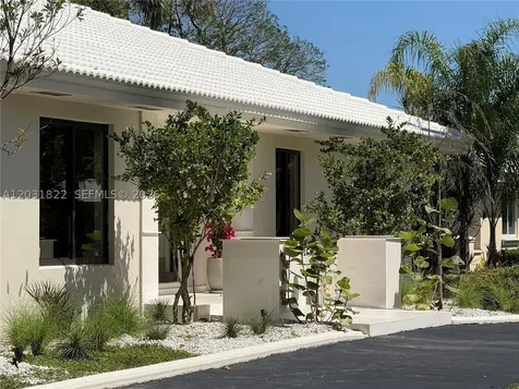 8845 SW 176th Terrace Palmetto Bay FL 33157