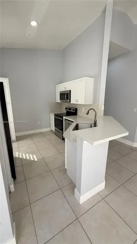 2120 NE 37th Road Homestead FL 33033