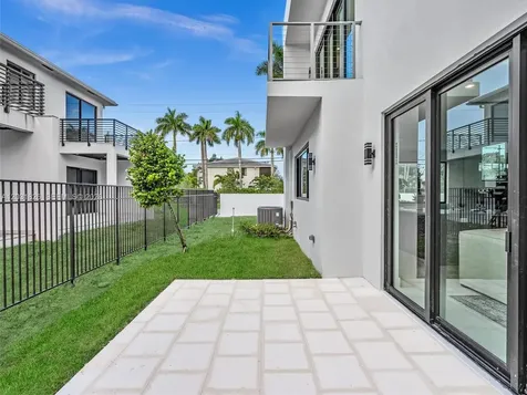4656 SW 32nd Avenue Dania Beach FL 33312