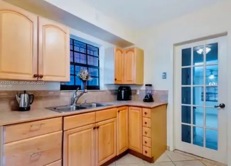 2424 SW 21st Terrace Miami FL 33145