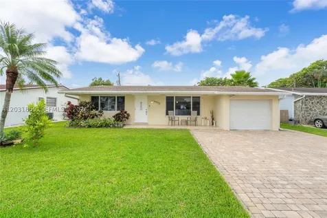 9770 NW 25th Street Sunrise FL 33322
