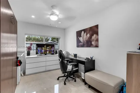9770 NW 25th Street Sunrise FL 33322
