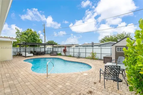 9770 NW 25th Street Sunrise FL 33322