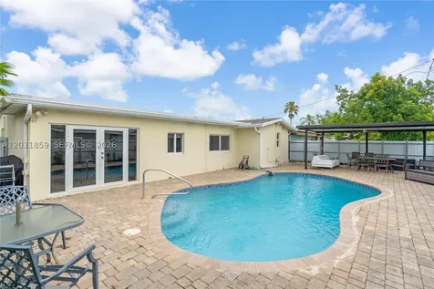9770 NW 25th Street Sunrise FL 33322