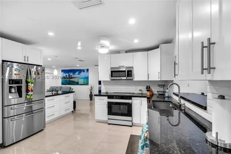 9770 NW 25th Street Sunrise FL 33322