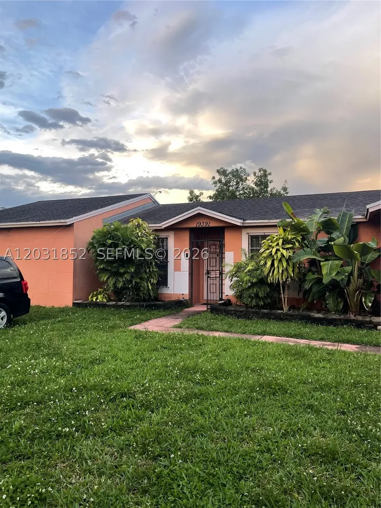 19391 NW 57th Court Hialeah FL 33015