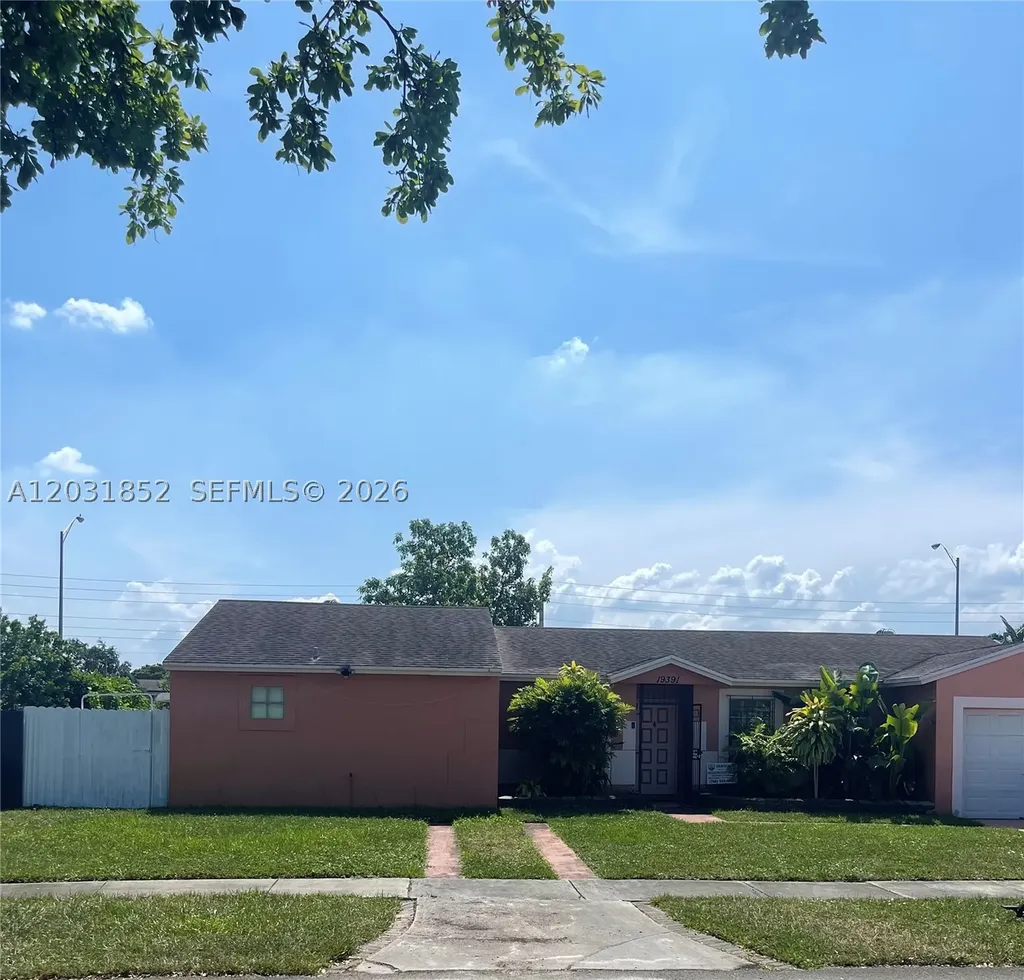 19391 NW 57th Court Hialeah FL 33015