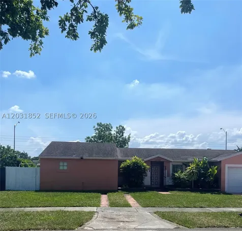 19391 NW 57th Court Hialeah FL 33015