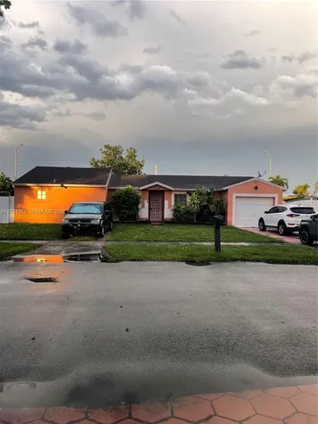 Hialeah FL 33015