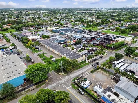 2201 SW 57th Avenue West Park FL 33023