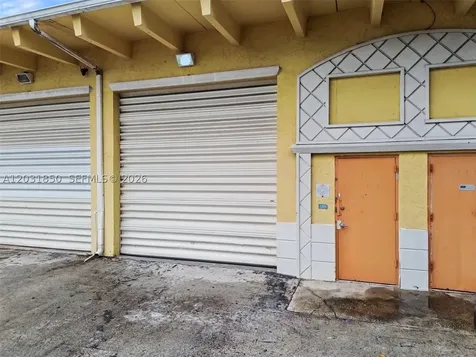 2225 SW 57th Avenue West Park FL 33023