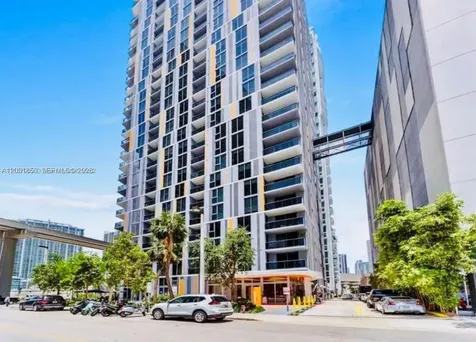 31 SE 6th Street Miami FL 33131