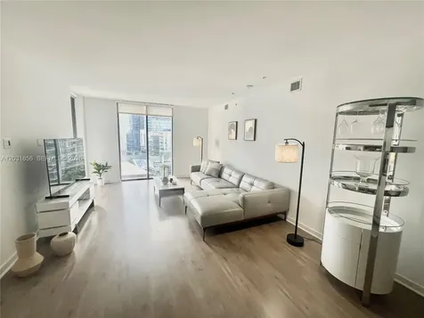 31 SE 6th Street Miami FL 33131