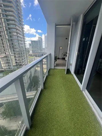 31 SE 6th Street Miami FL 33131