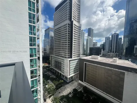 31 SE 6th Street Miami FL 33131
