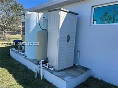 4211 NE 19th Avenue Cape Coral FL 33909