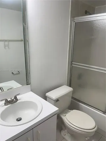 8321 NW 7th Street Miami FL 33126
