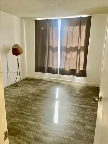 8321 NW 7th Street Miami FL 33126