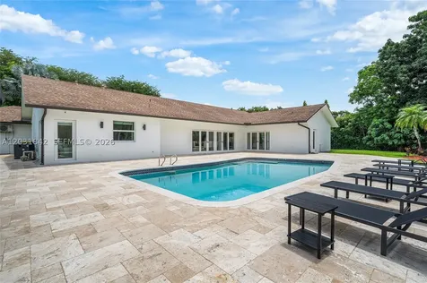 13900 Mustang Trail Southwest Ranches FL 33330