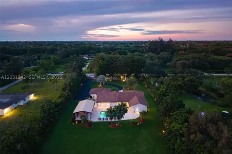13900 Mustang Trail Southwest Ranches FL 33330