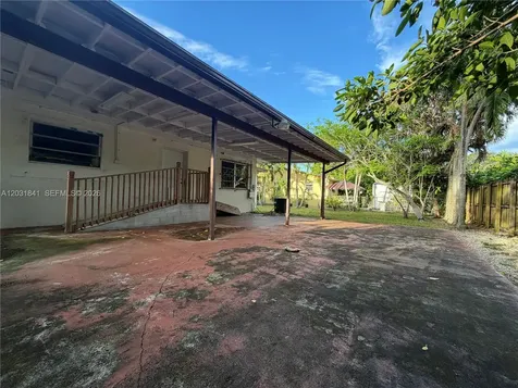 6318 SW 27th Street Miami FL 33155