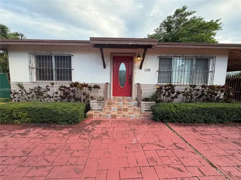 6318 SW 27th Street Miami FL 33155