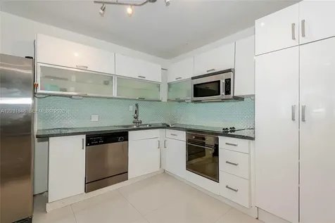 900 Bay Drive Miami Beach FL 33141