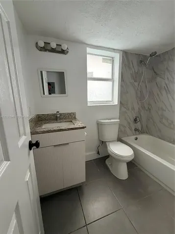 7824 NW 5th Court Miami FL 33150