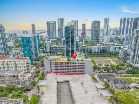 90 NE 32 Miami FL 33137