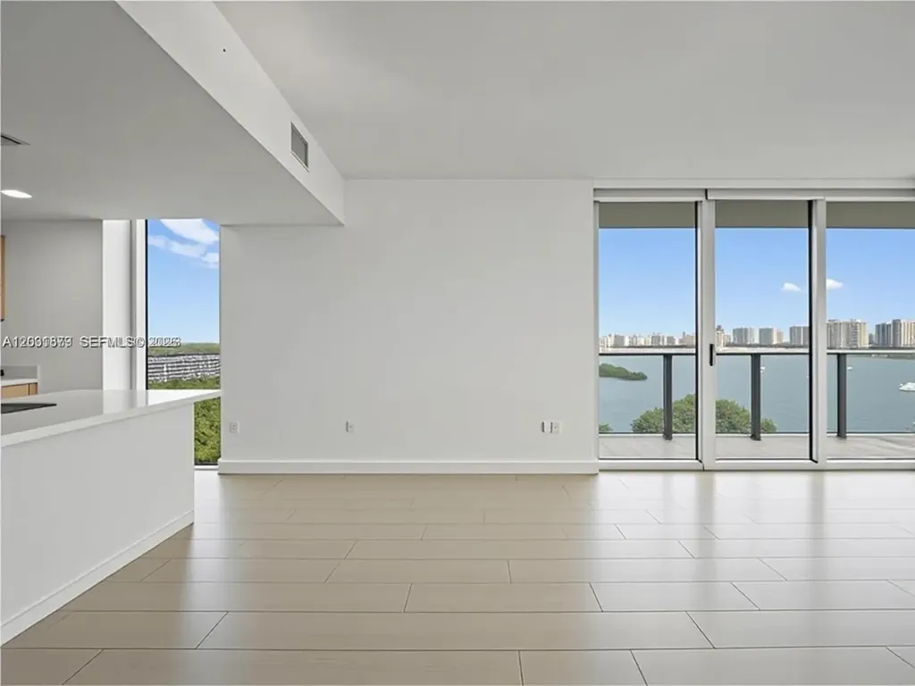 16385 Biscayne Boulevard North Miami Beach FL 33160