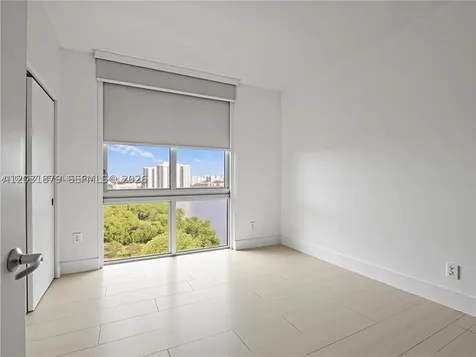 16385 Biscayne Boulevard North Miami Beach FL 33160
