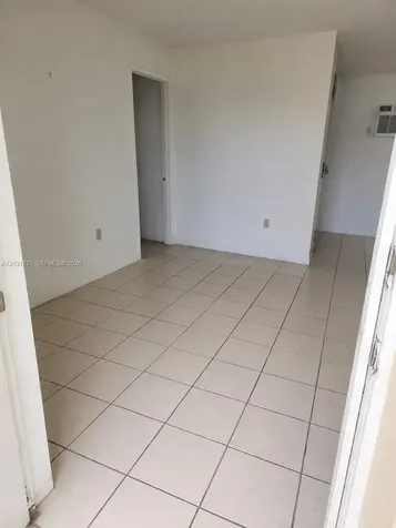 8935 SW 28th Street Miami FL 33165