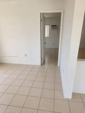8935 SW 28th Street Miami FL 33165