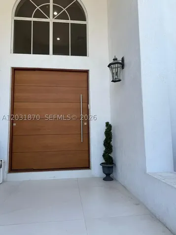 2940 NE 164th Street North Miami Beach FL 33160