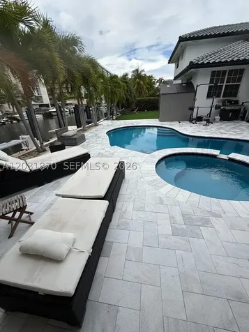2940 NE 164th Street North Miami Beach FL 33160