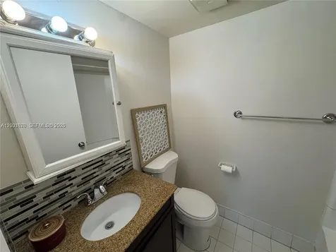 6900 SW 39th Street Davie FL 33314