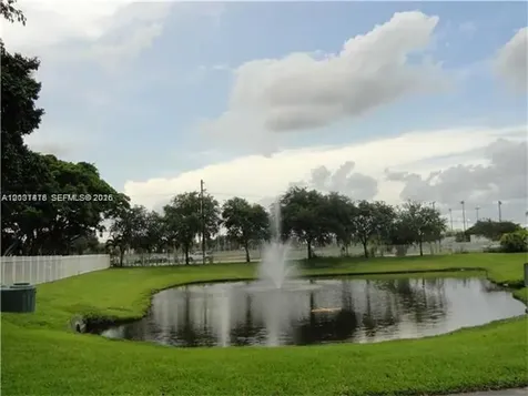 6900 SW 39th Street Davie FL 33314