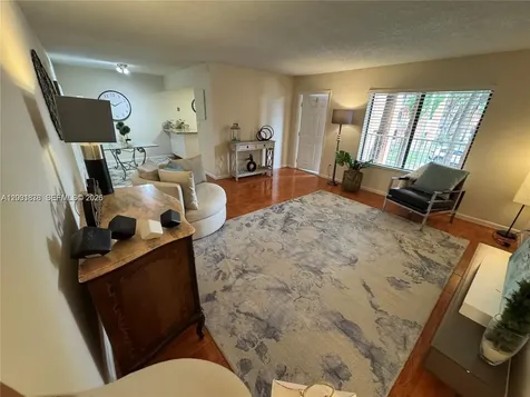 6900 SW 39th Street Davie FL 33314