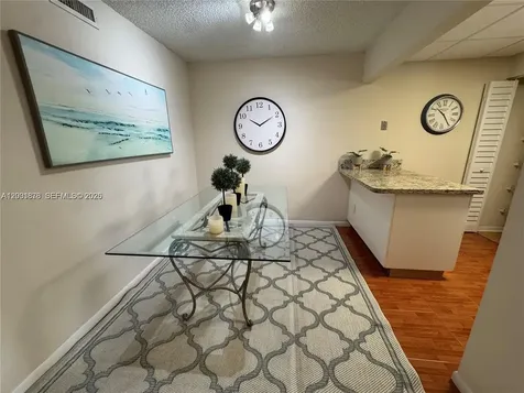 6900 SW 39th Street Davie FL 33314