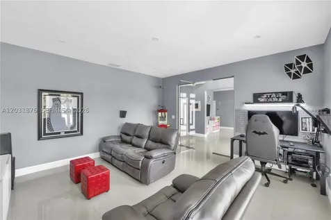 19023 SW 60th Court Pembroke Pines FL 33332