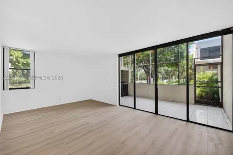 20300 W Country Club Drive Aventura FL 33180