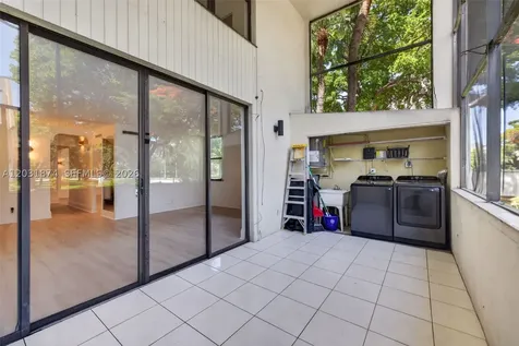 20300 W Country Club Drive Aventura FL 33180