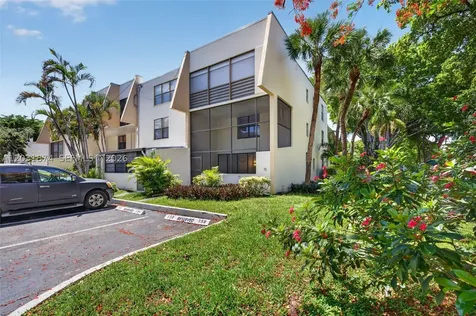 20300 W Country Club Drive Aventura FL 33180