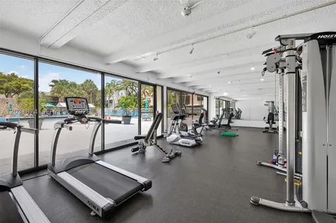 20300 W Country Club Drive Aventura FL 33180