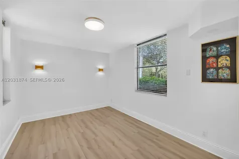 20300 W Country Club Drive Aventura FL 33180