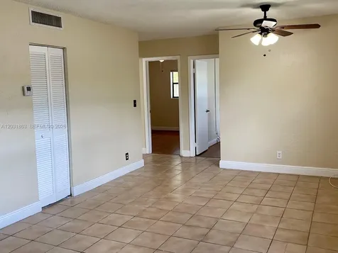 4061 N Dixie Highway Oakland Park FL 33334